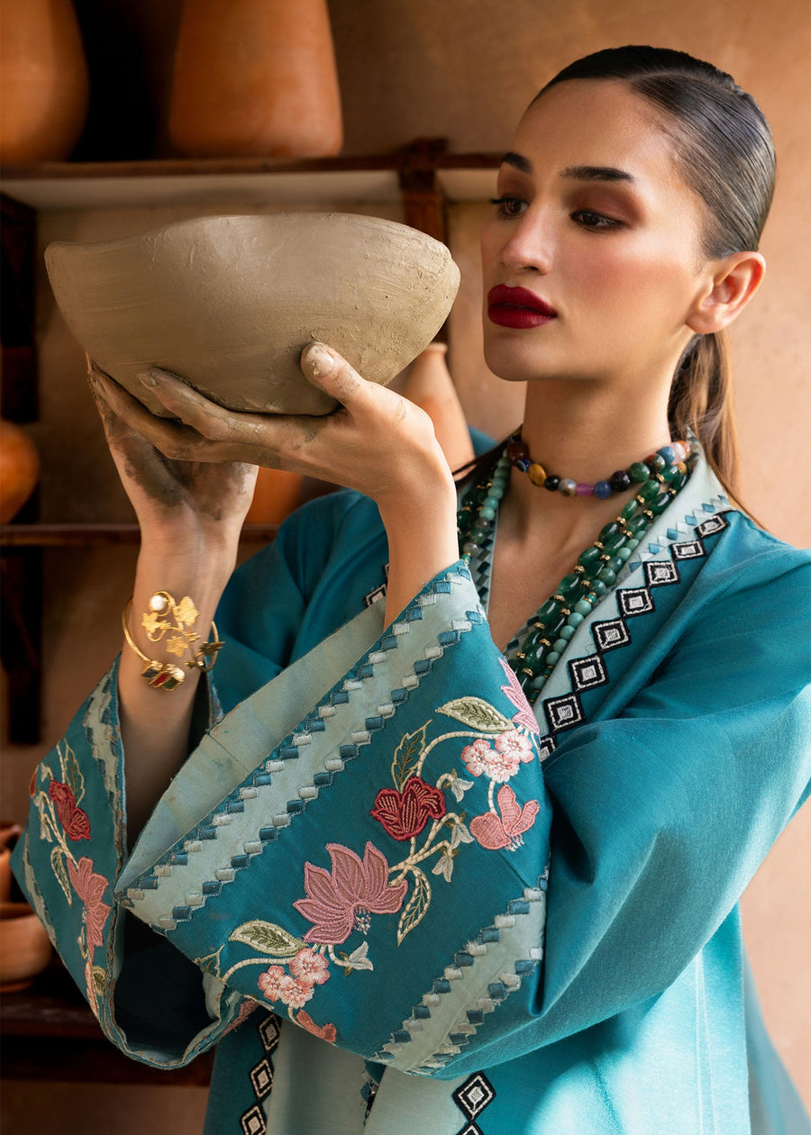 Crimson Mitti Winter Pret Embroidered Raw Silk 3Pc Suit CRWP-03 Rani Vogue(Turquoise)