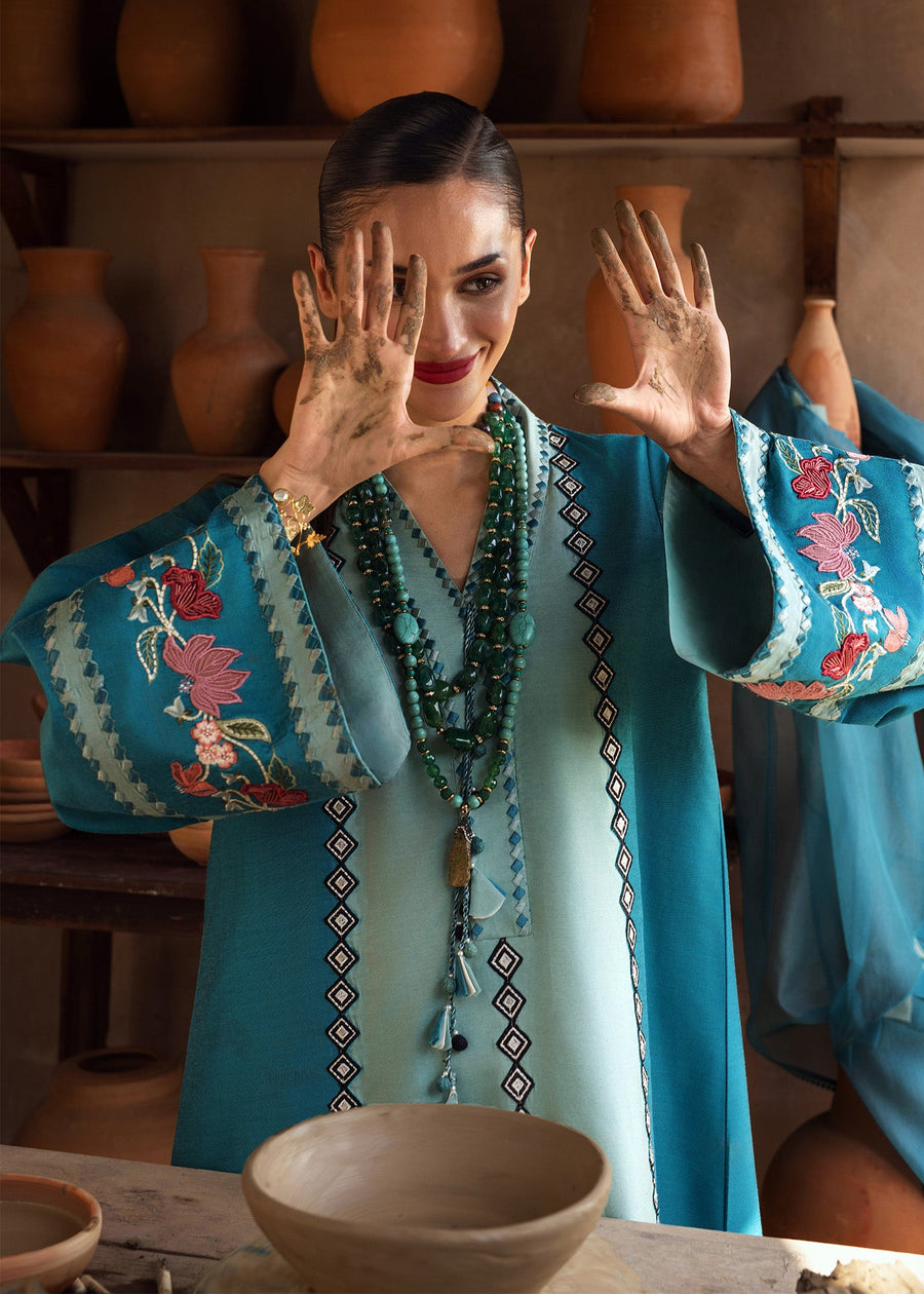 Crimson Mitti Winter Pret Embroidered Raw Silk 3Pc Suit CRWP-03 Rani Vogue(Turquoise)
