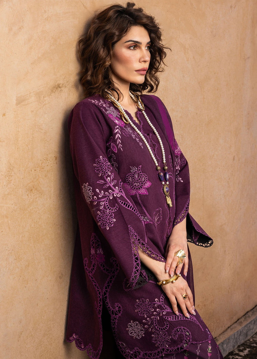 Crimson Mitti Winter Pret Embroidered Karandi 3Pc Suit CRWP-05 Choti Memsaab