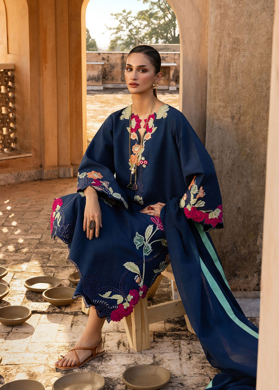 Crimson Mitti Winter Pret Embroidered Karandi 3Pc Suit CRWP-08 Musawir
