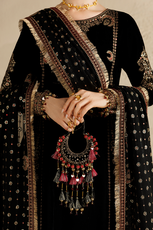 Jazmin Chandani Embroidered Velvet Unstitched 3Pc Suit CVF26-D01