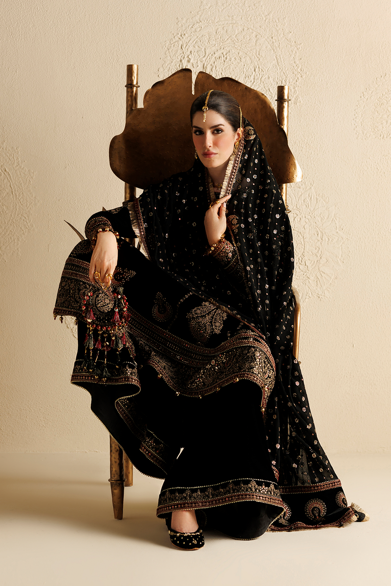 Jazmin Chandani Embroidered Velvet Unstitched 3Pc Suit CVF26-D01