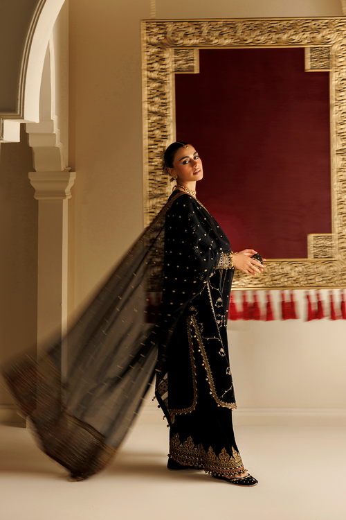 Jazmin Chandani Embroidered Velvet Unstitched 3Pc Suit CVF26-D05