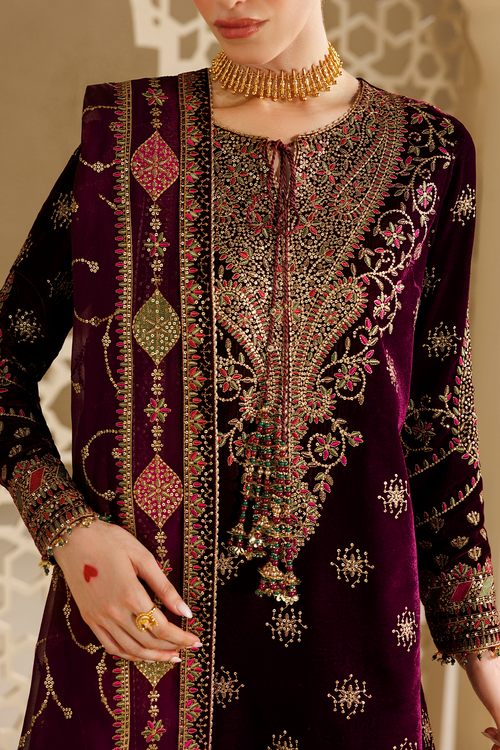 Jazmin Chandani Embroidered Velvet Unstitched 3Pc Suit CVF26-D08