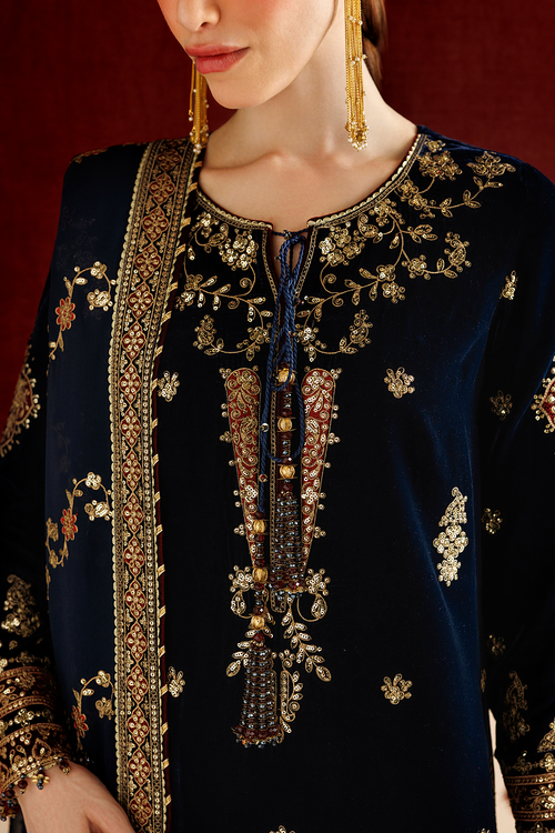 Jazmin Chandani Embroidered Velvet Unstitched 3Pc Suit CVF26-D11