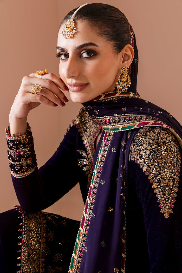 Jazmin Chandani Embroidered Velvet Unstitched 3Pc Suit CVF D-08
