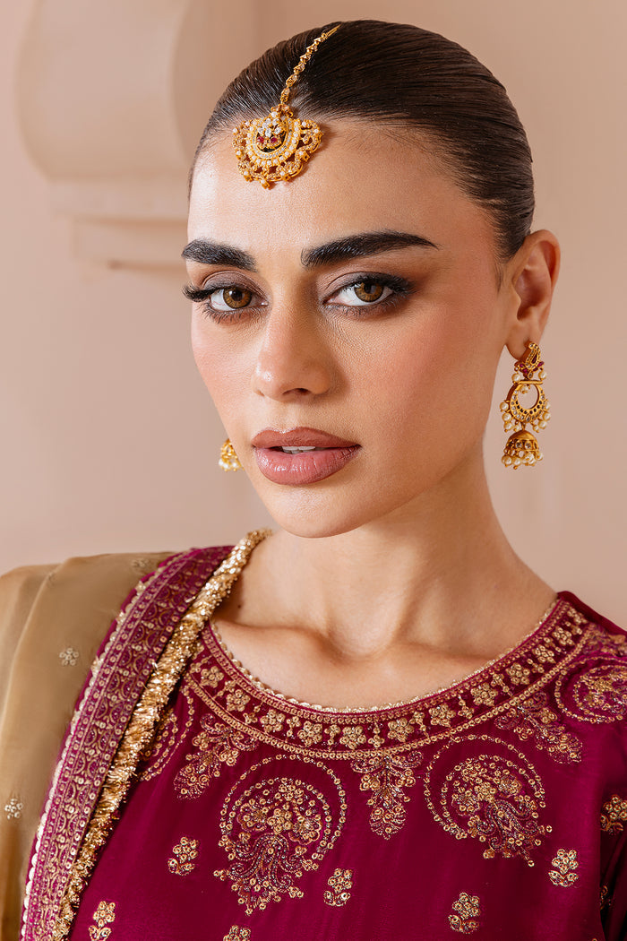 Jazmin Chandani Embroidered Velvet Unstitched 3Pc Suit CVF D-11