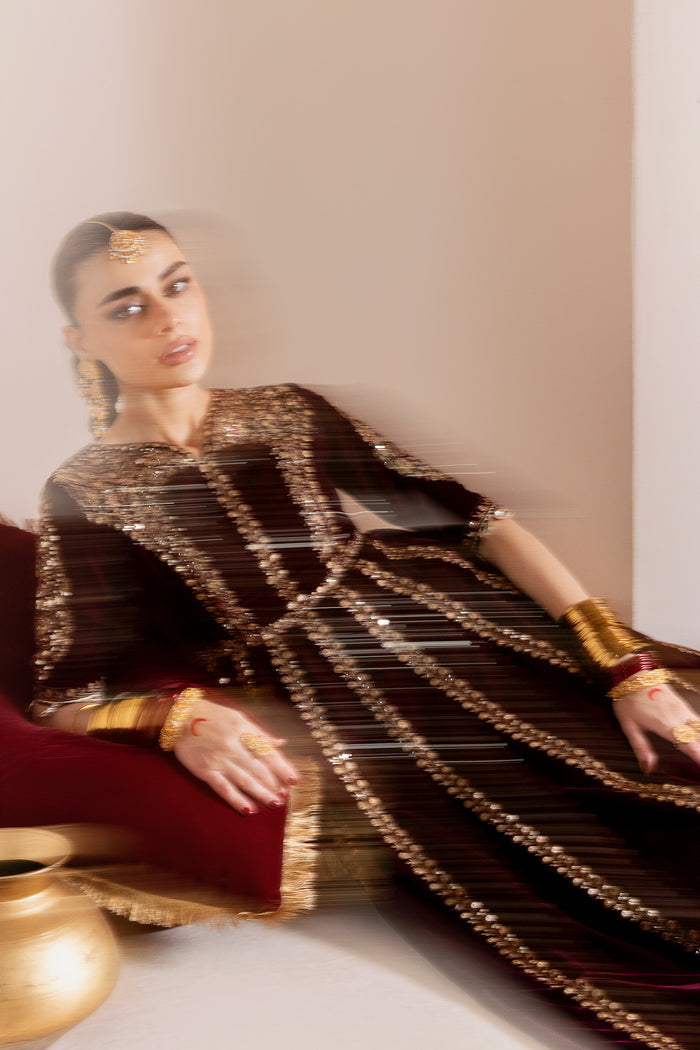 Jazmin Chandani Embroidered Velvet Unstitched 3Pc Suit CVF D-12