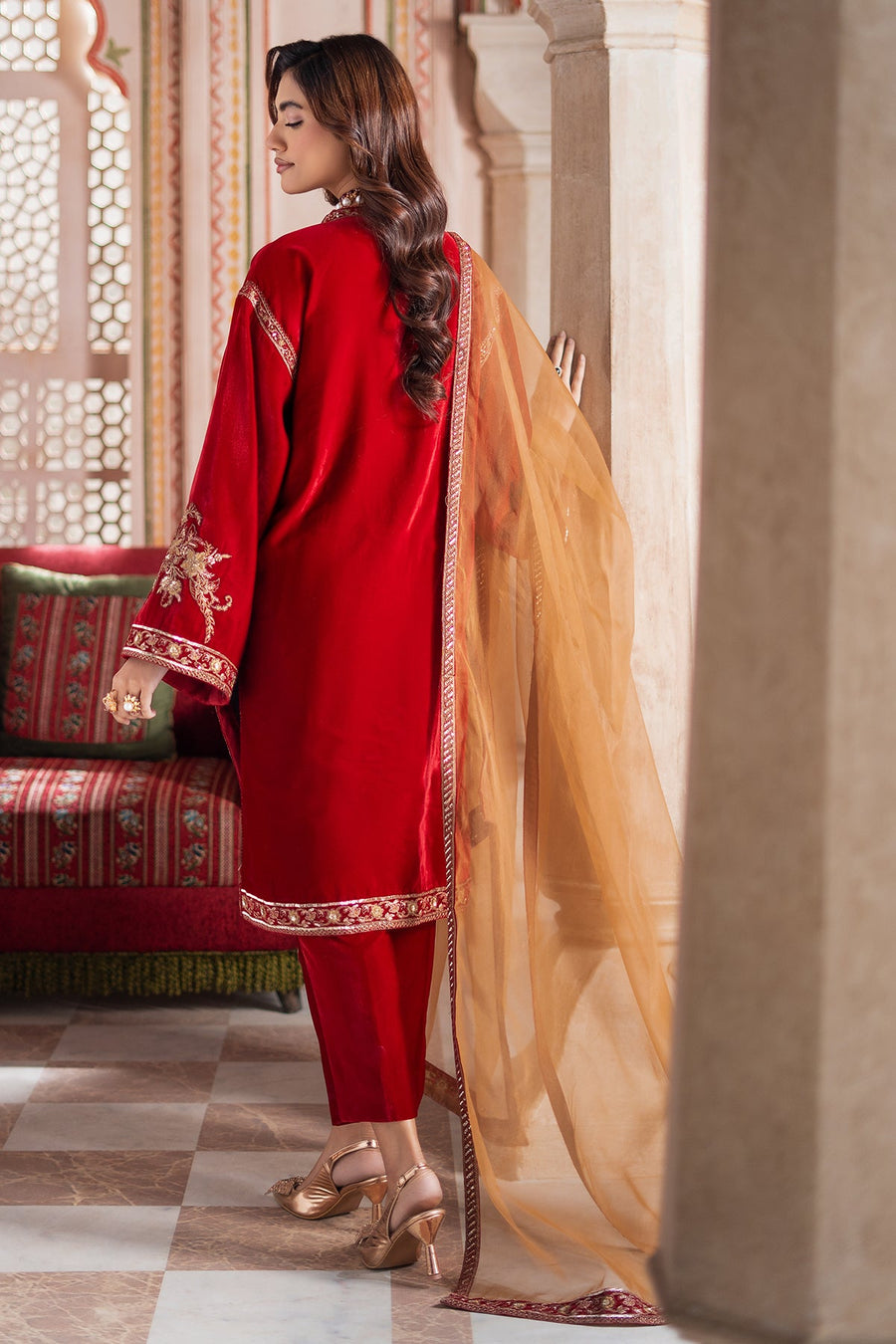 Charizma Signora Premium Embroidered Velvet Unstitched 3Pc Suit CVT4-17