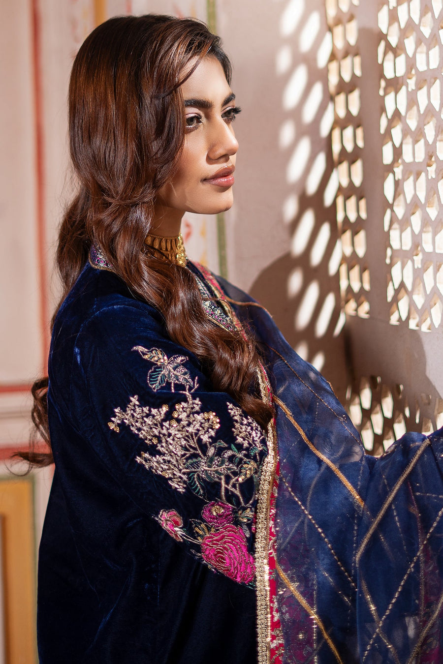 Charizma Signora Premium Embroidered Velvet Unstitched 3Pc Suit CVT4-21