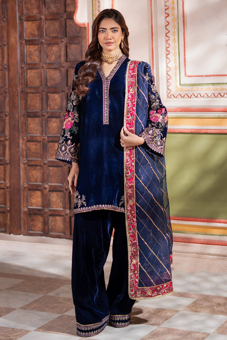 Charizma Signora Premium Embroidered Velvet Unstitched 3Pc Suit CVT4-21