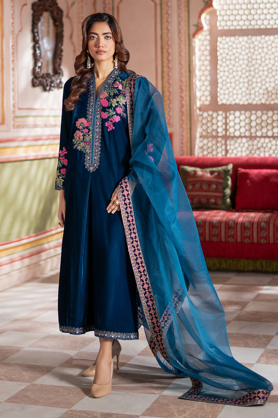 Charizma Signora Premium Embroidered Velvet Unstitched 3Pc Suit CVT4-22