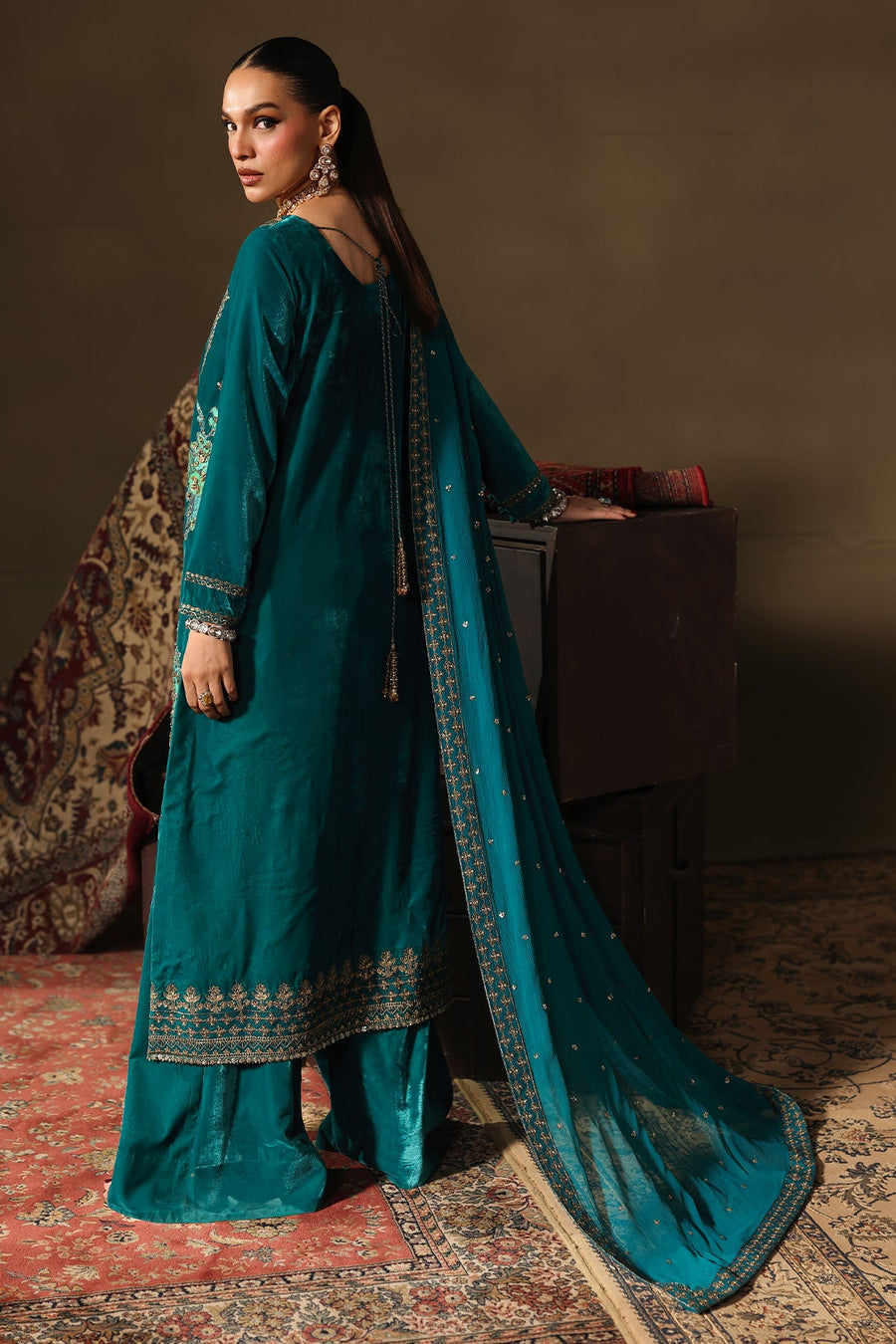Charizma Signora Premium Embroidered Velvet Unstitched 3Pc Suit CVT5-07