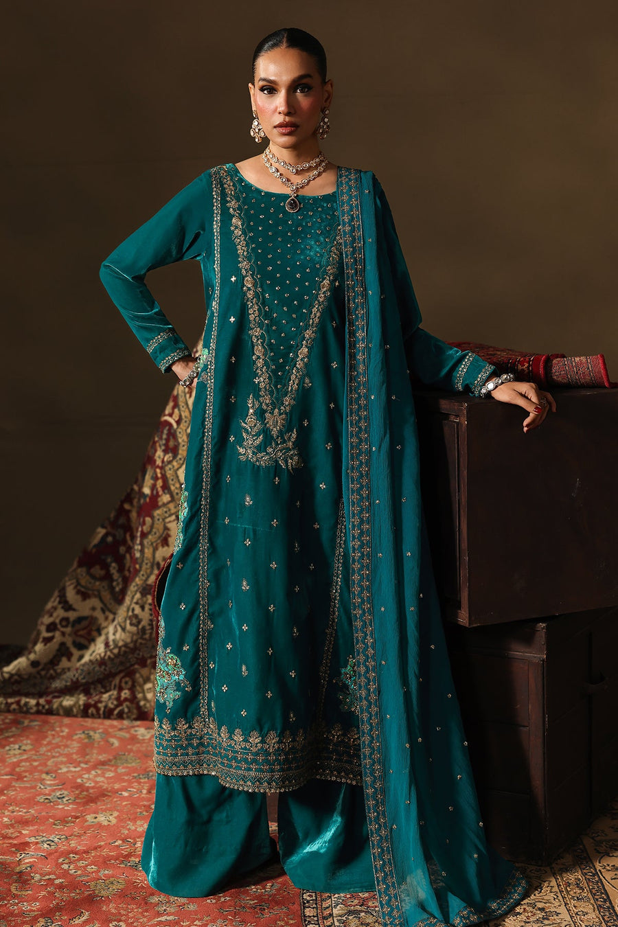 Charizma Signora Premium Embroidered Velvet Unstitched 3Pc Suit CVT5-07