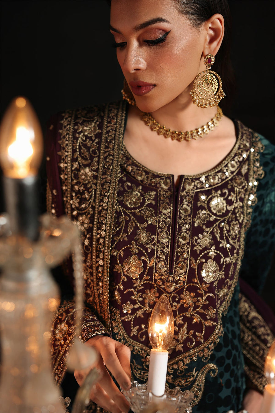 Charizma Signora Vol-02 Embroidered Velvet Unstitched 3Pc Suit CVT5-09