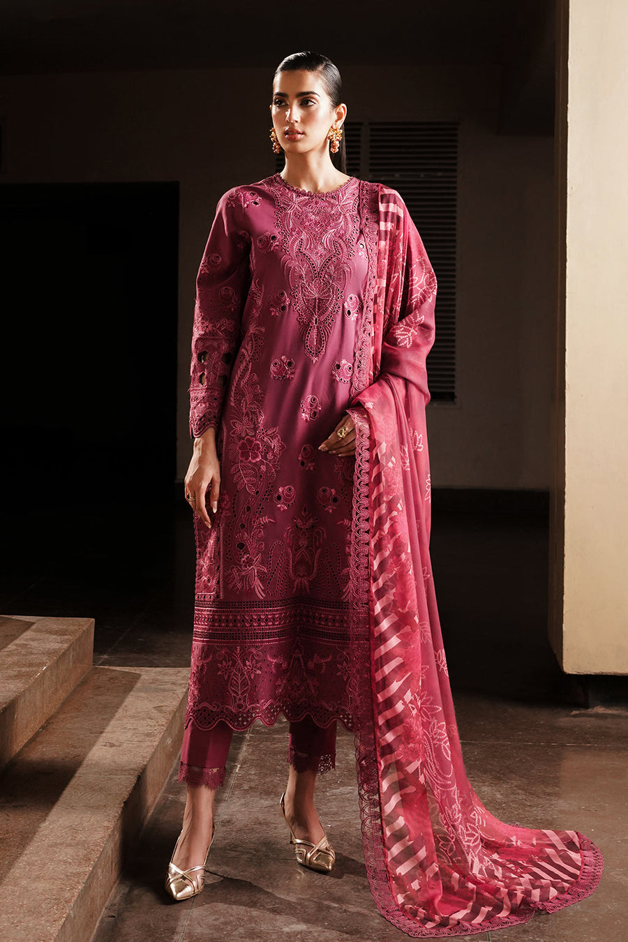 Afrozeh Festive Unstitched Chikankari Lawn 3Pc Suit AL-24-V4-09 CORDOVAN