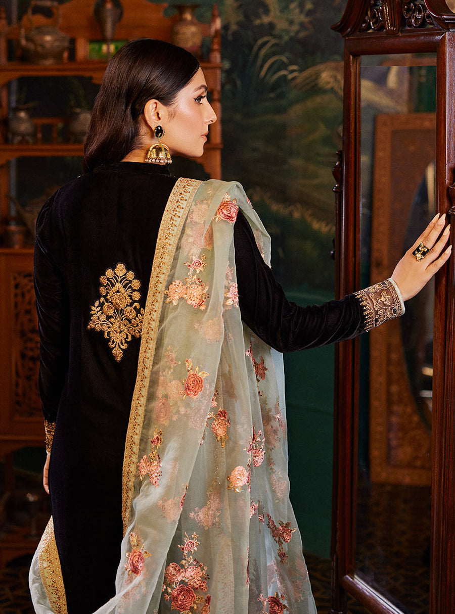 Zainab Chottani Embroidered Velvet Unstitched 3Pc Suit D-01 ANDLEEP