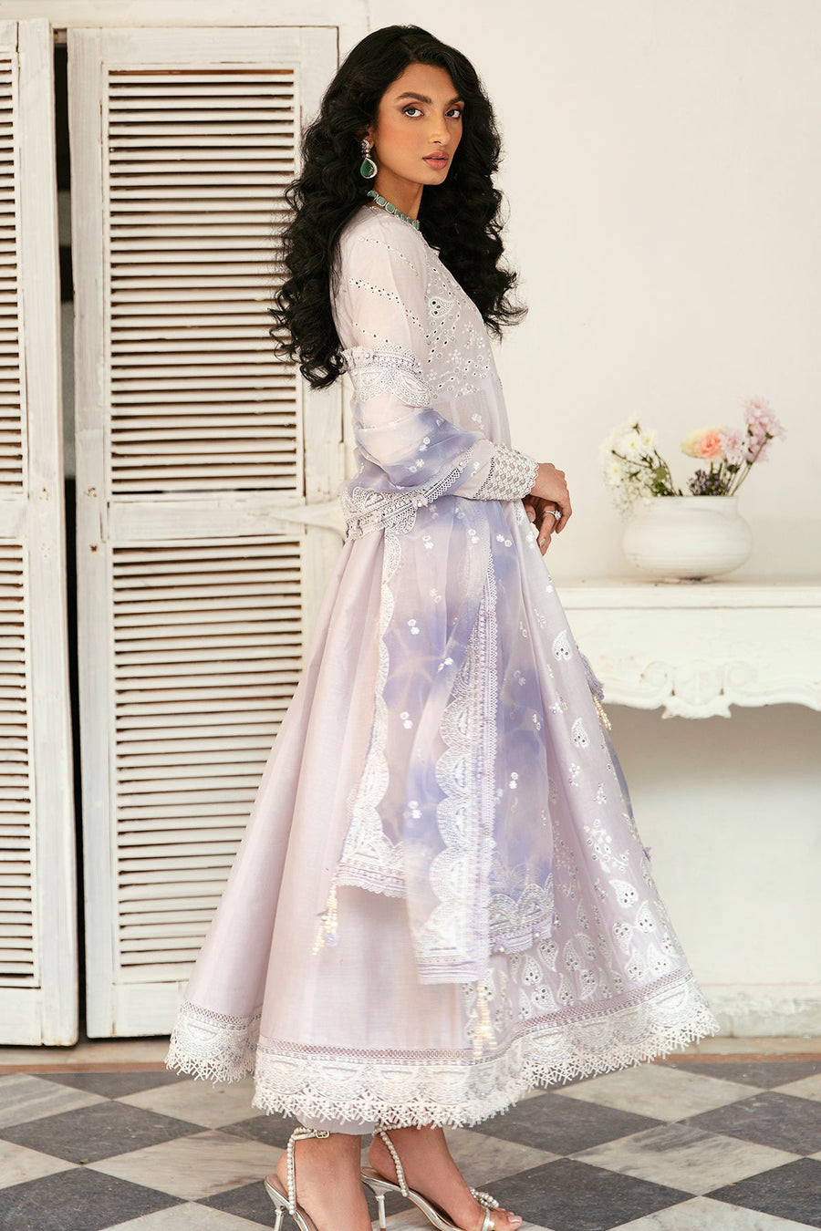 Iris by Jazmin Embroidered Eid Lawn Unstitched 3Pc Suit D-01 LINNEA
