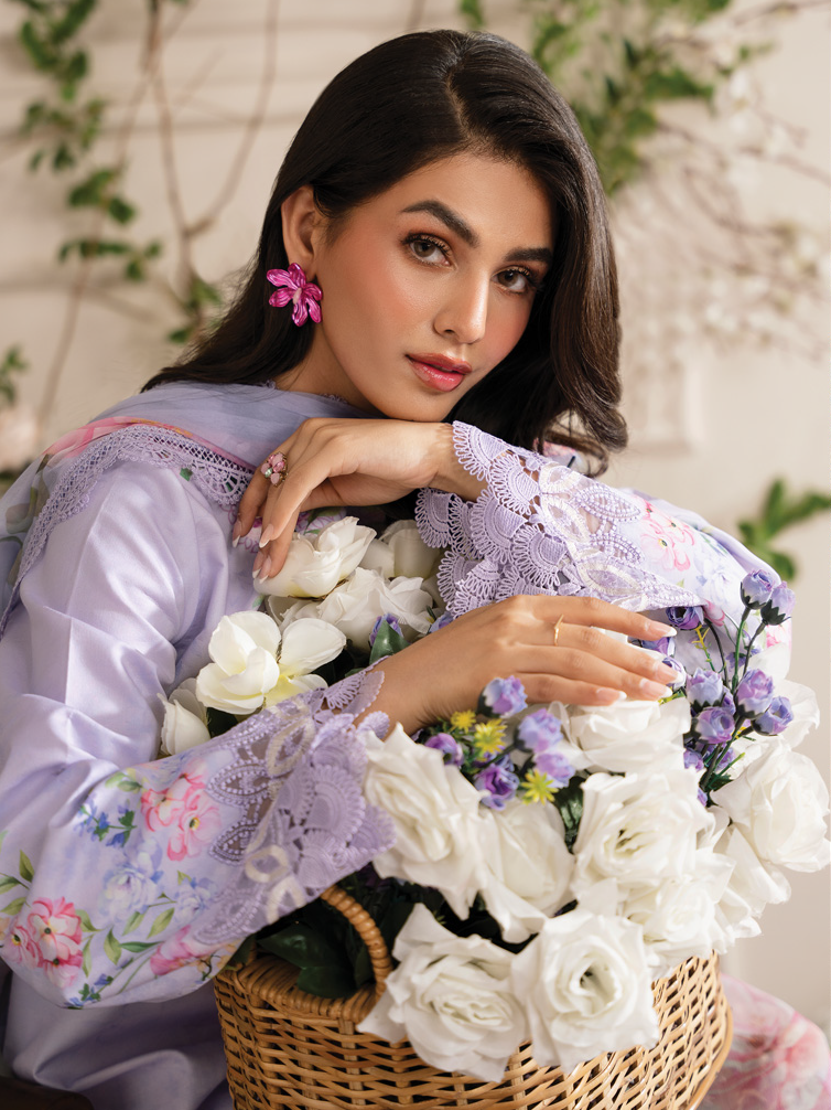 Rang Rasiya Lifestyle Embroidered Lawn Unstitched 3Pc Suit D-02 AYRA