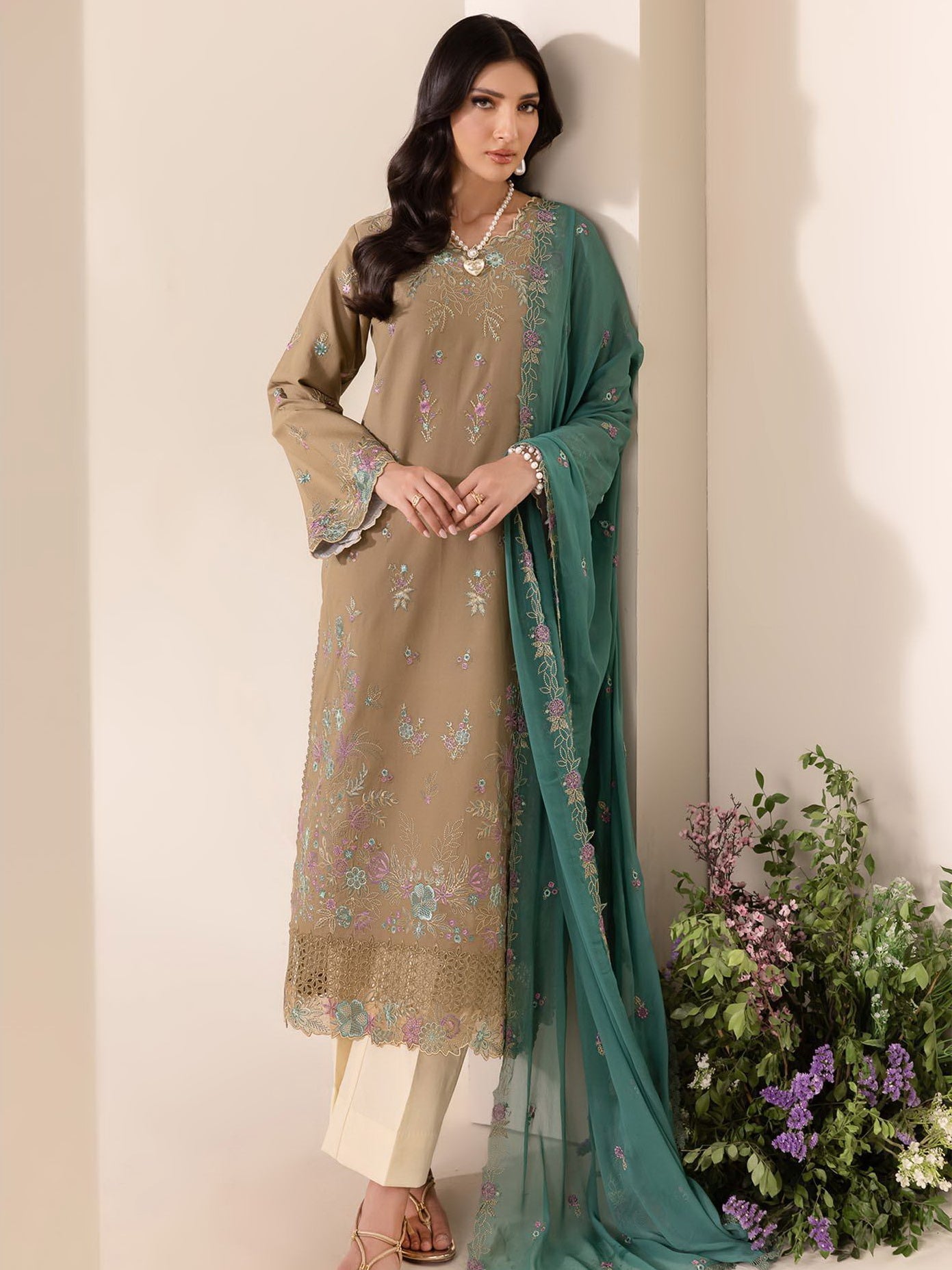 RajBari Premium Embroidered Lawn Unstitched 3Pc Suit D-03