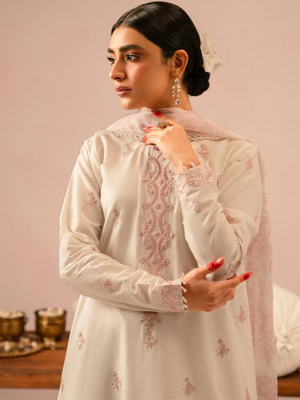 Cross Stitch Mahiri Embroidered Lawn Unstitched 3Pc Suit D-03 Ivory Cream