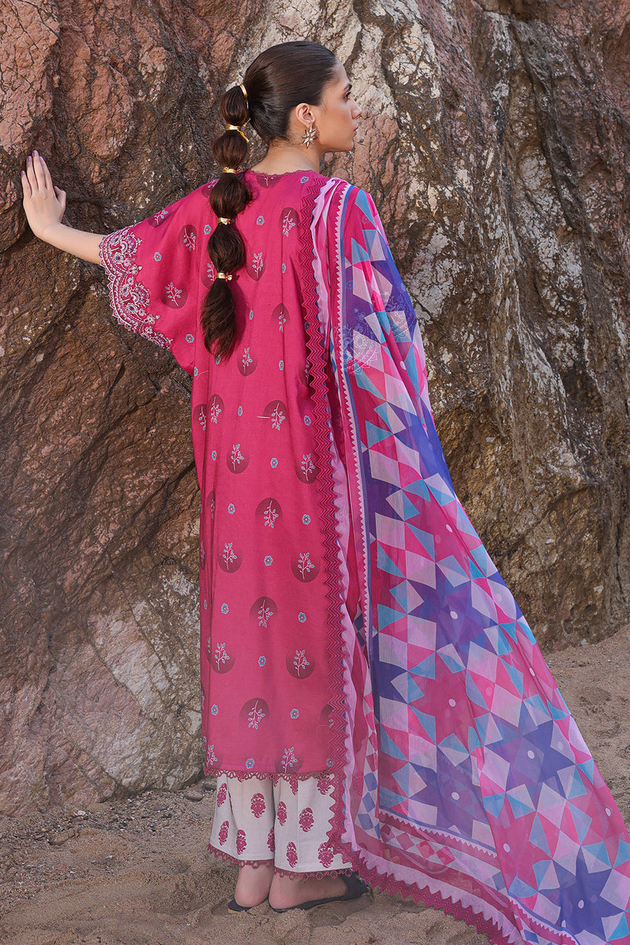 Ayzel Tropicana Embroidered Lawn Unstitched 3Pc Suit AZL-24-V2-03 Lenora