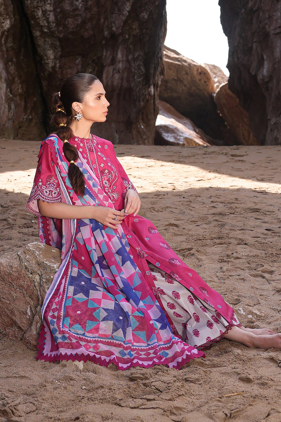 Ayzel Tropicana Embroidered Lawn Unstitched 3Pc Suit AZL-24-V2-03 Lenora