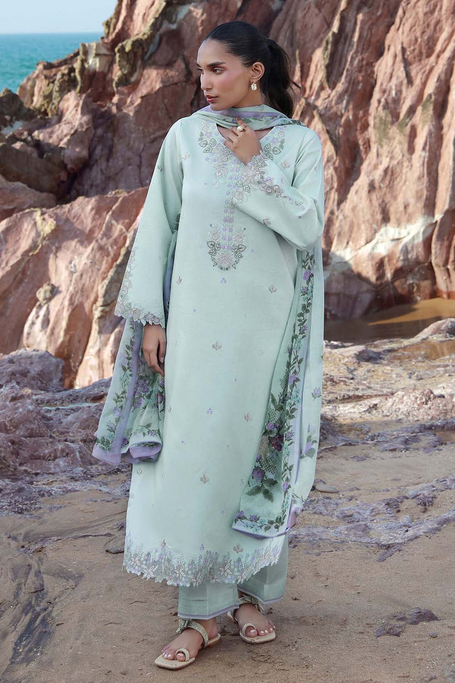 Seran Afsanah Vol-02 Embroidered Lawn Unstitched 3Pc Suit D-03 MISHA