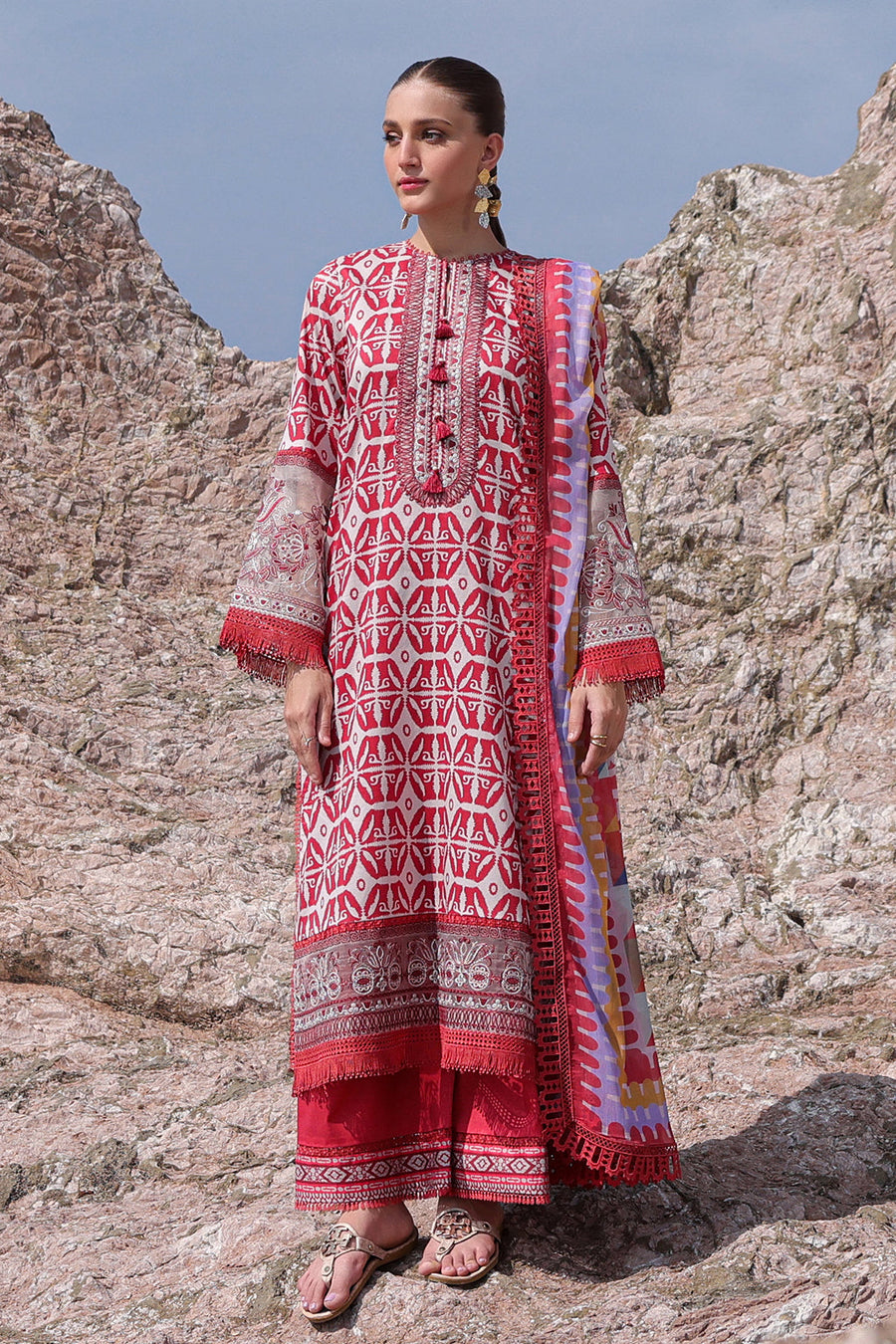 Ayzel Tropicana Embroidered Lawn Unstitched 3Pc Suit AZL-24-V2-04 Amaris