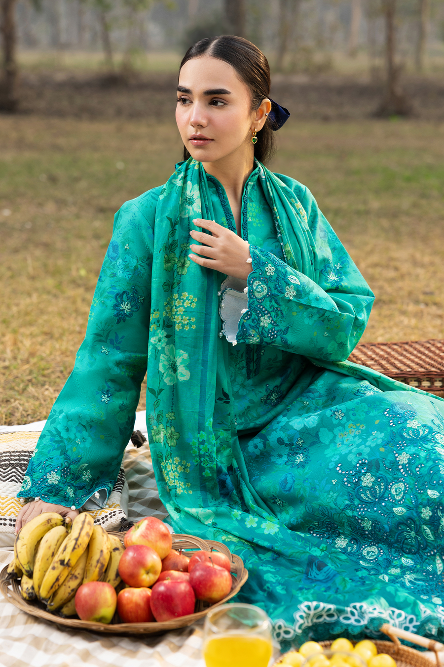 RajBari Summer Printkari Exclusive Lawn Unstitched 3Pc Suit D-04
