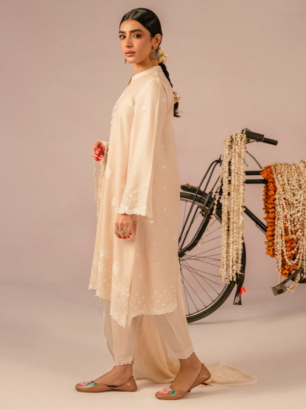Cross Stitch Mahiri Embroidered Lawn Unstitched 3Pc Suit D-05 Blush Pink