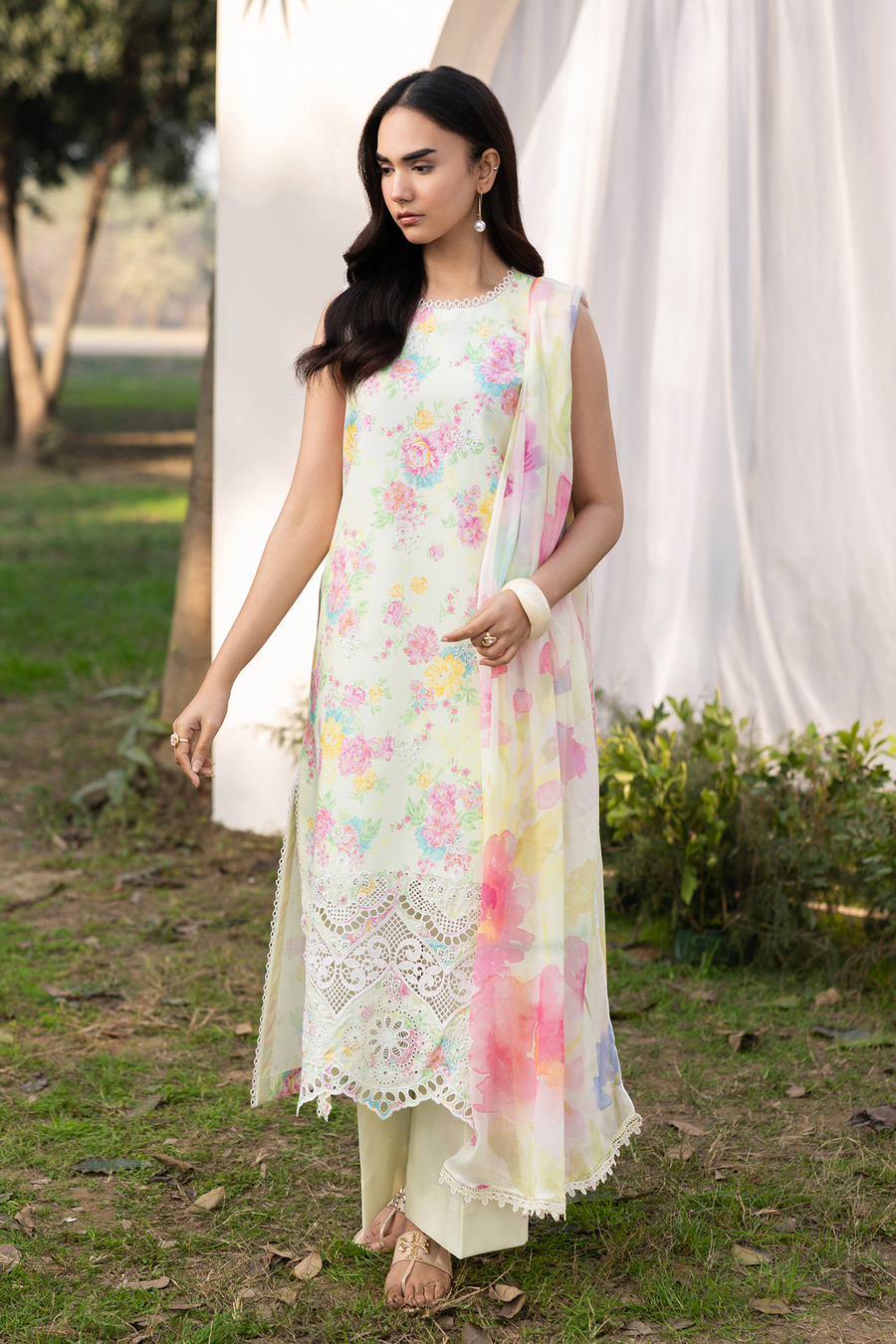 RajBari Summer Printkari Exclusive Lawn Unstitched 3Pc Suit D-07