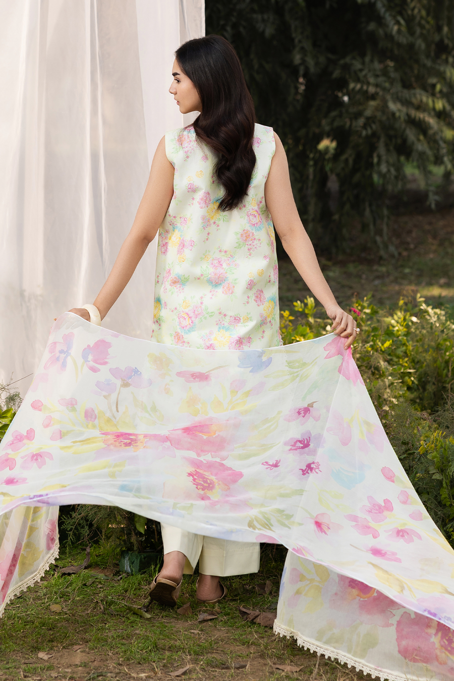 RajBari Summer Printkari Exclusive Lawn Unstitched 3Pc Suit D-07