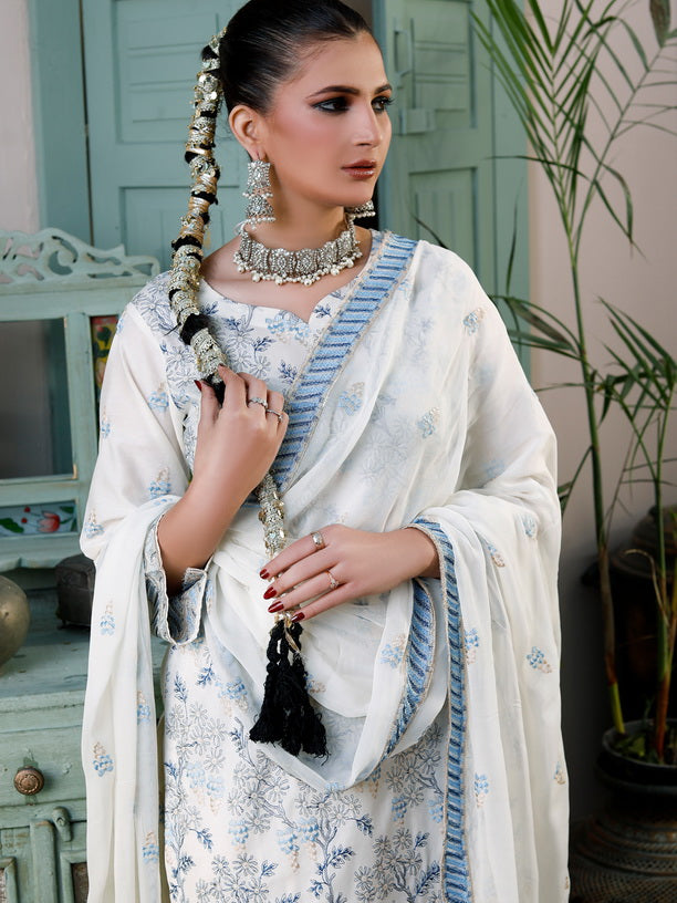 Manizay Saqafat Premium Embroidered Lawn Unstitched 3Pc Suit D-08