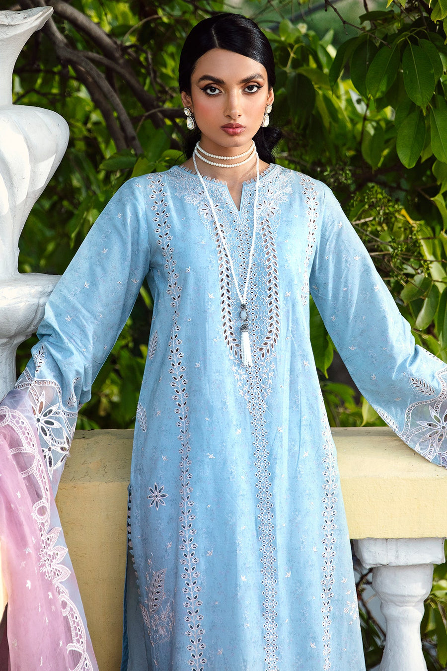 Iris by Jazmin Embroidered Eid Lawn Unstitched 3Pc Suit D-08 POWDER BLUE