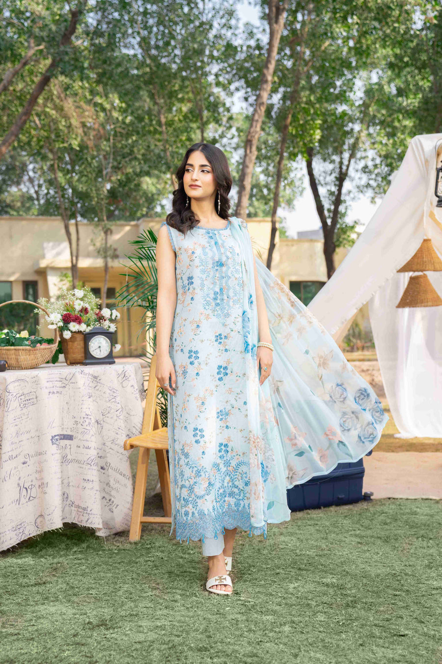 Spring Bell by Sanam Saeed Embroidered Lawn Unstitched 3Pc Suit D-08
