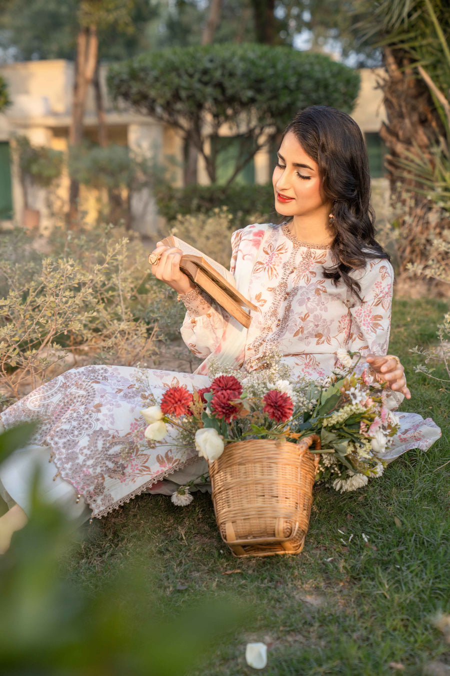 Spring Bell by Sanam Saeed Embroidered Lawn Unstitched 3Pc Suit D-09