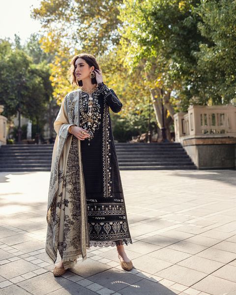 Mushq Broadway Embroidered Karandi Unstitched 3Pc Suit - Twisted Affection