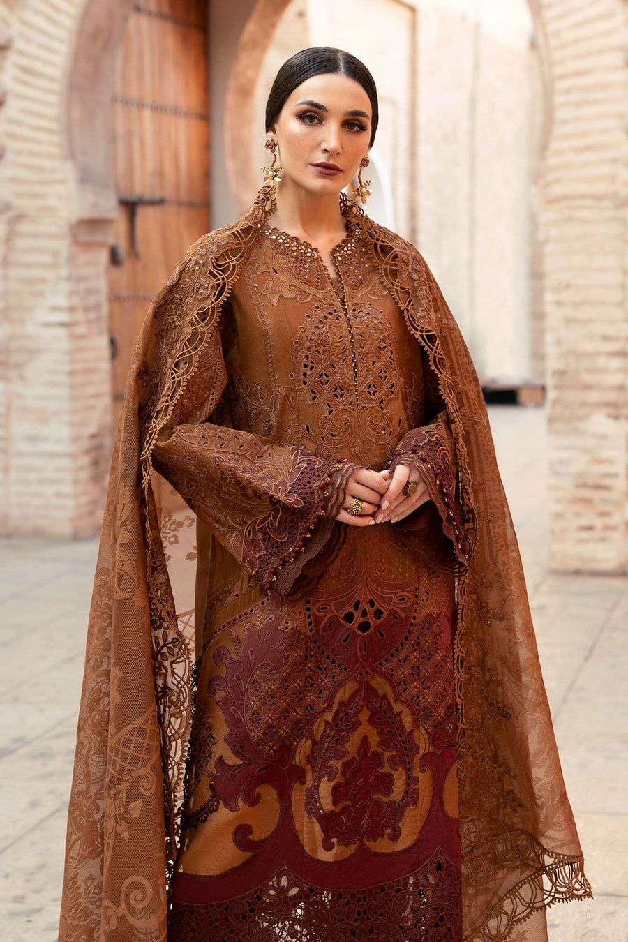 Maria.B Voyage a Luxe Embroidered Lawn Unstitched 3Pc Suit D-2501-B