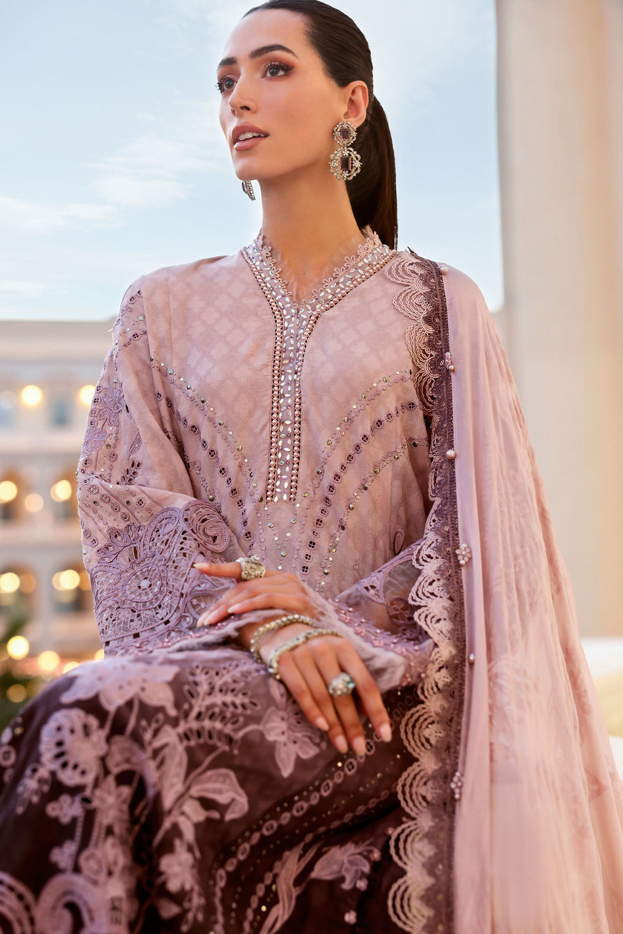 Maria.B Luxury Lawn Unstitched Embroidered 3Pc Suit D-2601-B