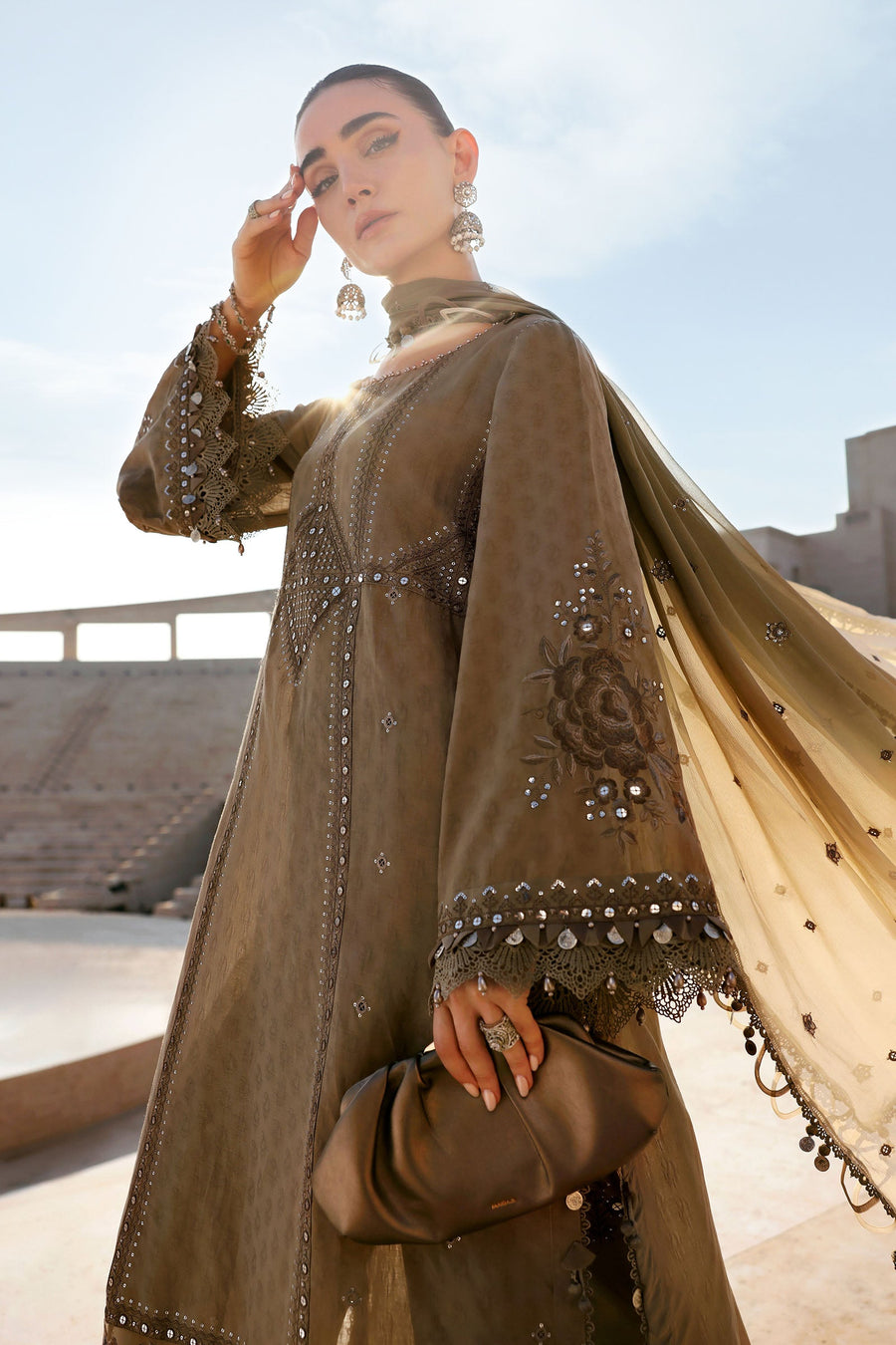 Maria.B Luxury Lawn Unstitched Embroidered 3Pc Suit D-2602-A
