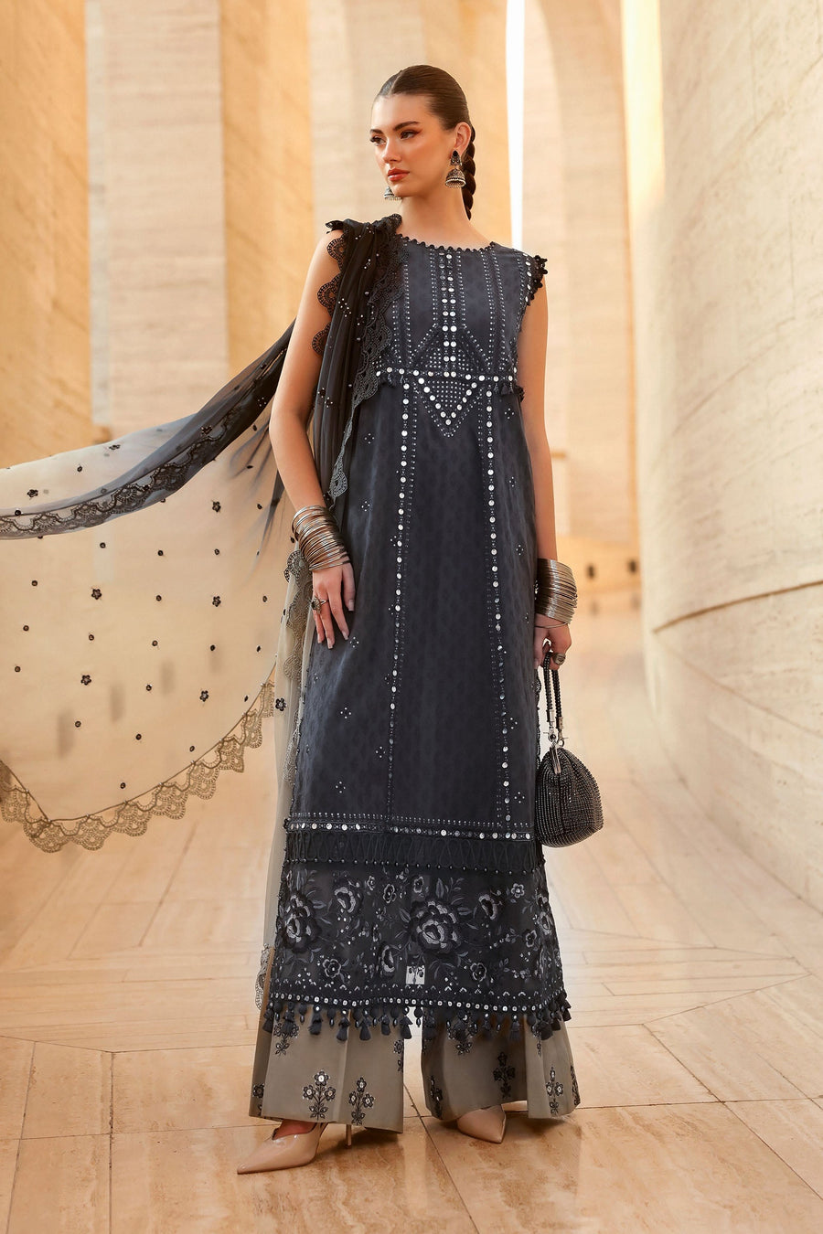 Maria.B Luxury Lawn Unstitched Embroidered 3Pc Suit D-2602-B