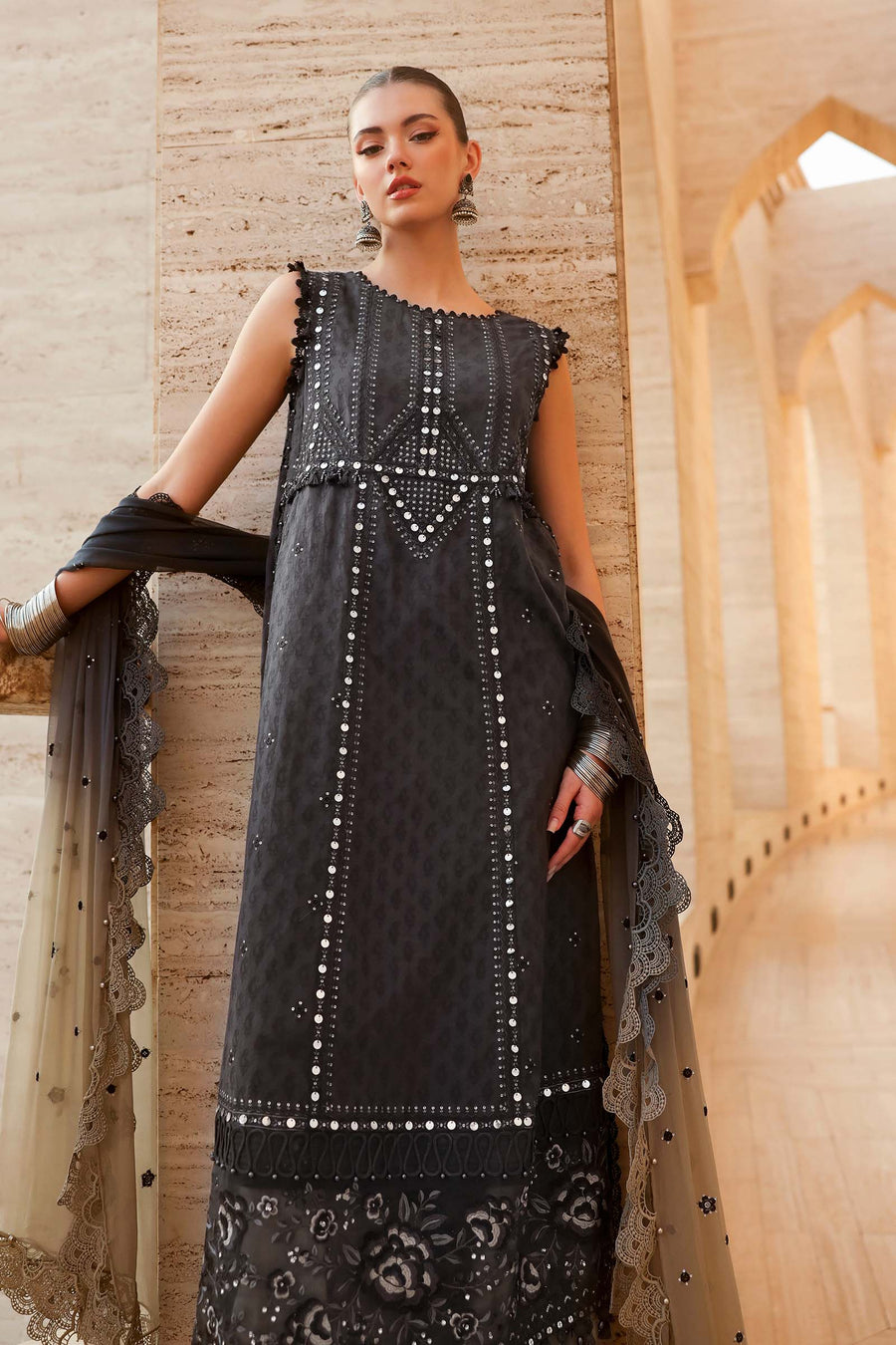 Maria.B Luxury Lawn Unstitched Embroidered 3Pc Suit D-2602-B