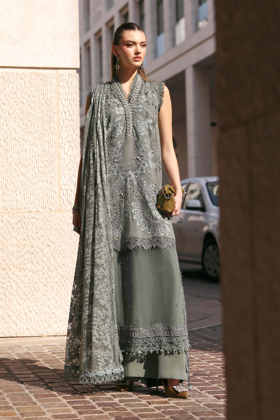 Maria.B Luxury Lawn Unstitched Embroidered 3Pc Suit D-2603-B