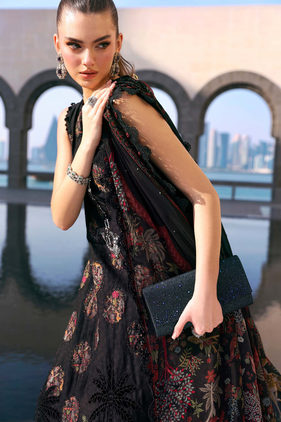 Maria.B Luxury Lawn Unstitched Embroidered 3Pc Suit D-2605-B