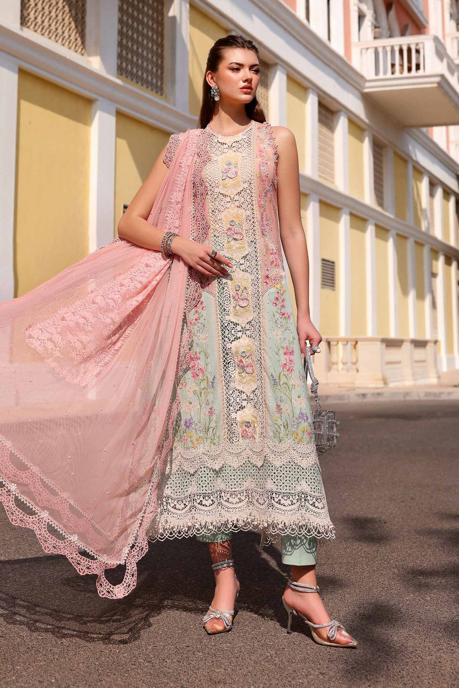 Maria.B Luxury Lawn Unstitched Embroidered 3Pc Suit D-2606-A