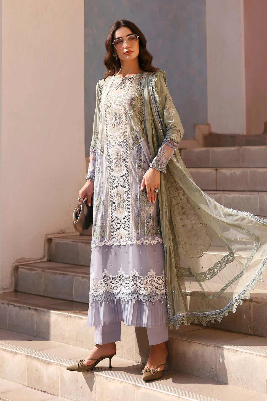 Maria.B Luxury Lawn Unstitched Embroidered 3Pc Suit D-2606-B