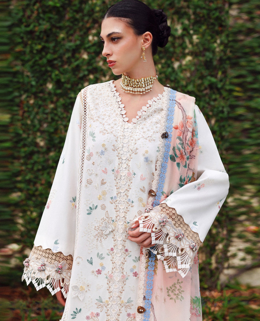 Republic WomensWear Lilas Embroidered Lawn Unstitched 3Pc Suit D-2A AMAYA