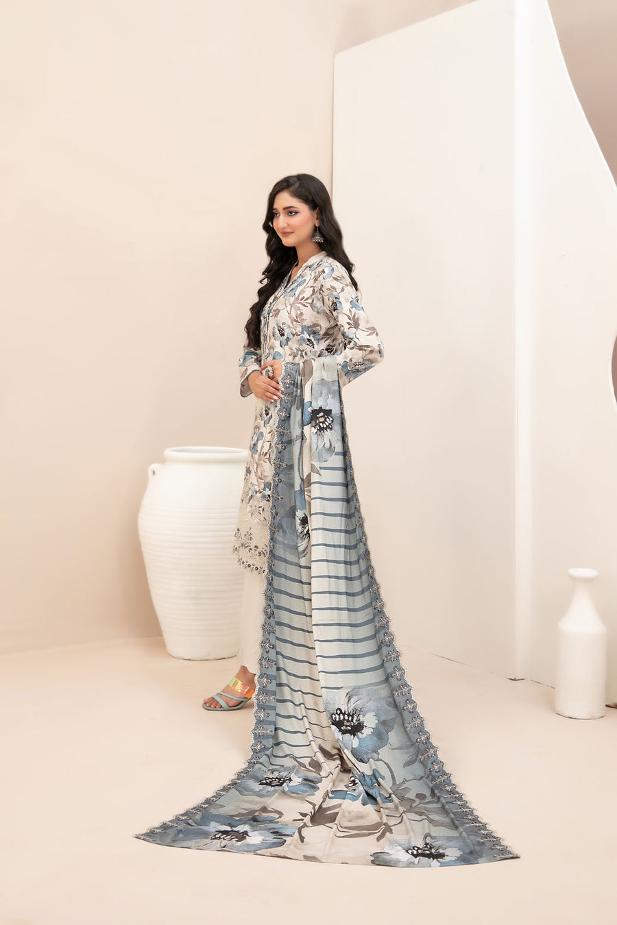 Misbah by Tawakkal Fabrics Embroidered Staple Unstitched 3Pc Suit D-4514