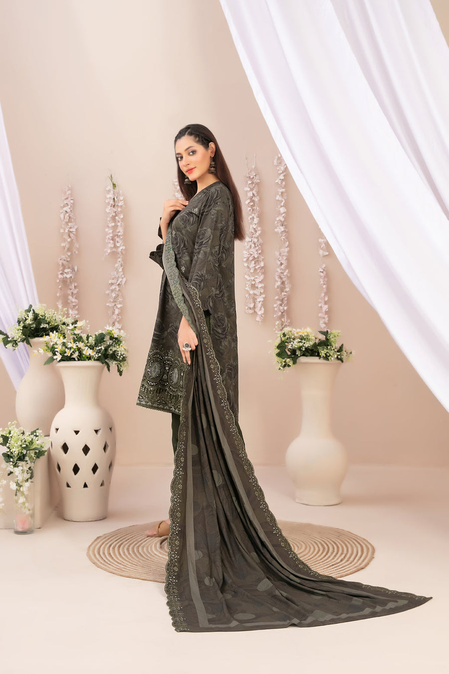 Shamailah by Tawakkal Fabrics Embroidered Staple Unstitched 3Pc Suit D-4690